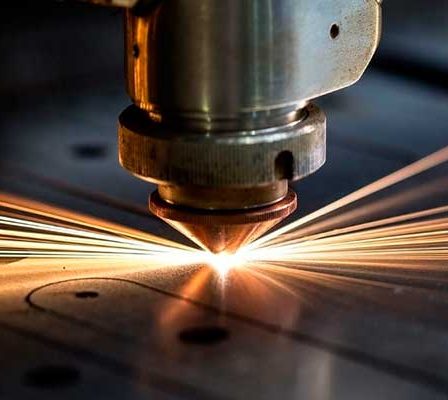 Onde encontrar corte e dobra de chapas na Vila Carrão de confiança